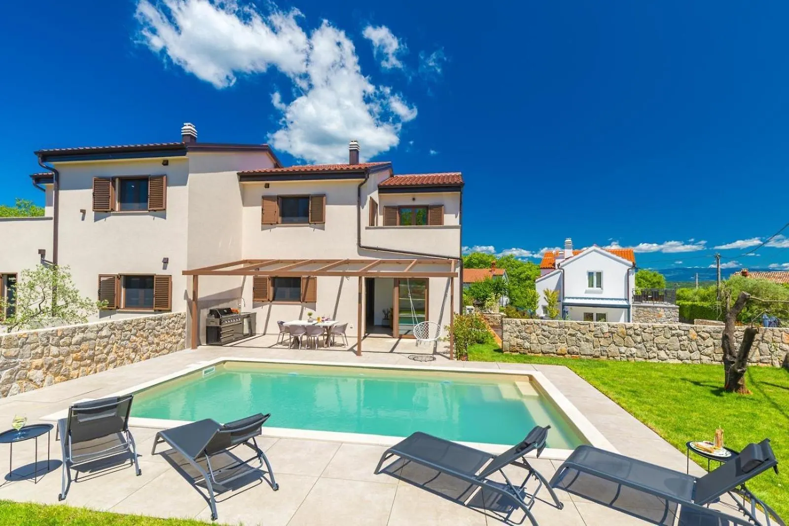 Casa Del Sole Villa Lakmartin 0*,