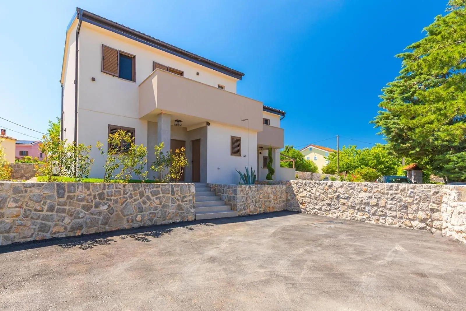 Casa Del Sole Villa Lakmartin