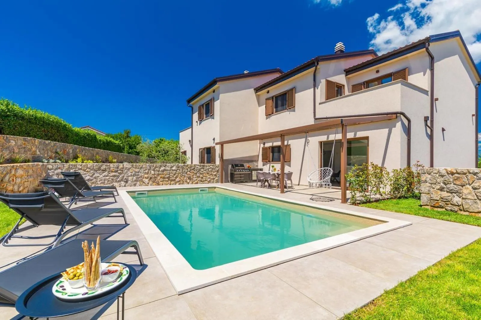 Casa Del Sole Villa Lakmartin